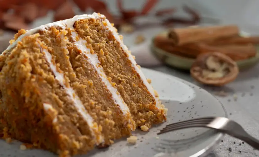 Bolo de Churros uma Receita Fofinha com Sabor de Festa e Recheio Irresistível