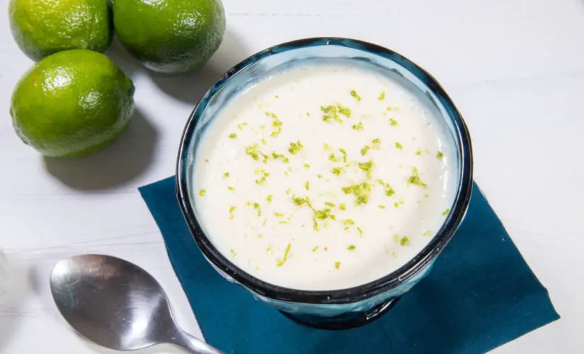 Mousse de Limão uma Receita Refrescante Cremosa e Muito Fácil de Fazer