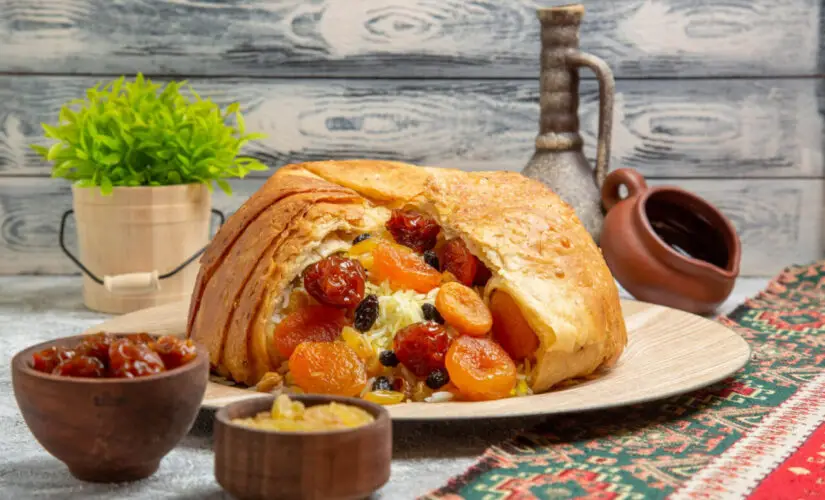 Torta de Salsicha com Massa Fofinha e Recheio Cremoso