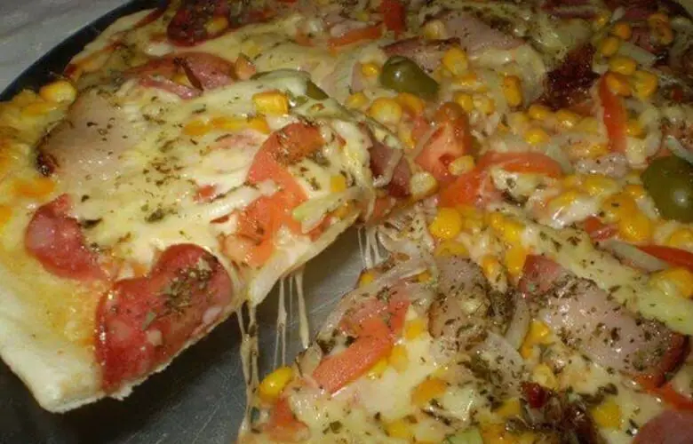 Pizza rápida de liquidificador venha amo fazer em casa, faz hoje