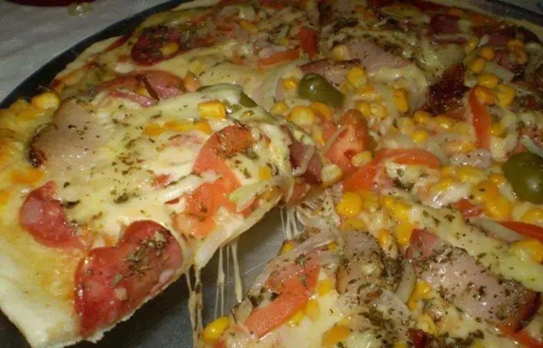 Pizza rápida de liquidificador venha amo fazer em casa, faz hoje