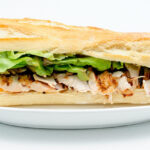 Sanduíche Natural de Frango uma Receita Leve Saudável e Perfeita para Lanches Rápidos ou Marmitas Refrescantes