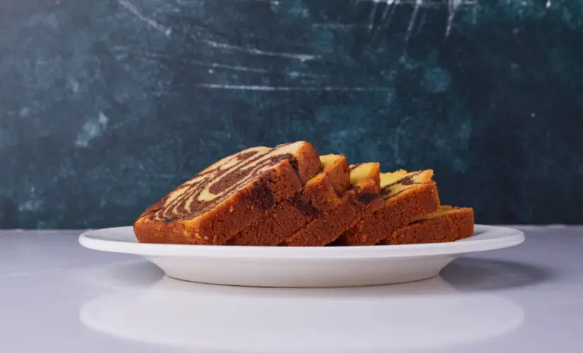 Bolo Mesclado no Liquidificador fofinho fácil e ideal para o café da tarde