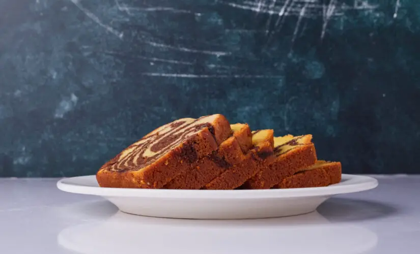 Bolo Mesclado no Liquidificador fofinho fácil e ideal para o café da tarde