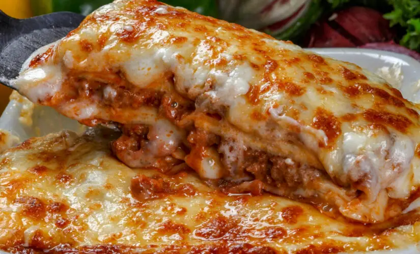 Panqueca de Carne Moída prática saborosa e perfeita para o almoço