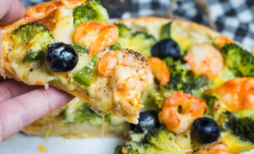 Quiche de Camarão cremosa saborosa e perfeita para ocasiões especiais