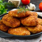 Nuggets caseiro na airfryer crocante por fora e macio por dentro