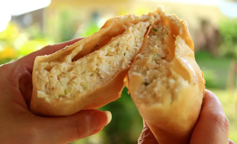 Pão recheado com cheiro de forno e sabor de reunião em família