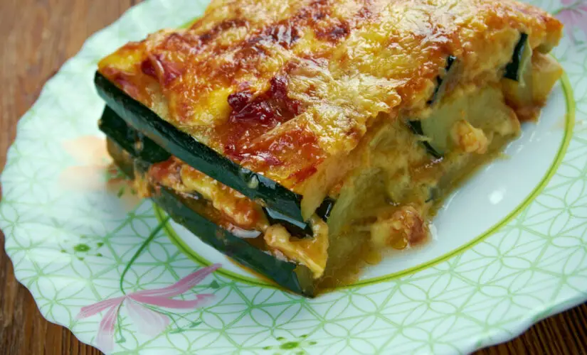 Lasanha de abobrinha que lembra comida de vó e conforta o coração