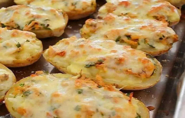 Receita de Batata Assada com Frango Cremoso em 3 Passos Fáceis