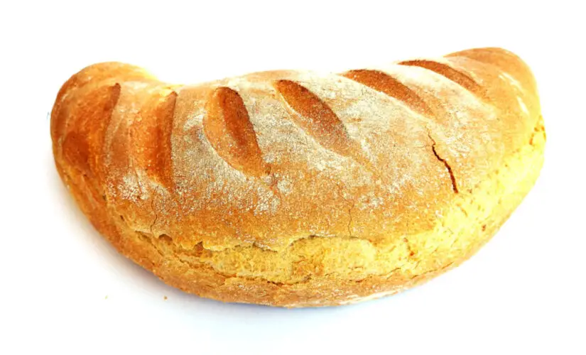 Pão de milho batido com sabor de roça e textura que abraça o paladar