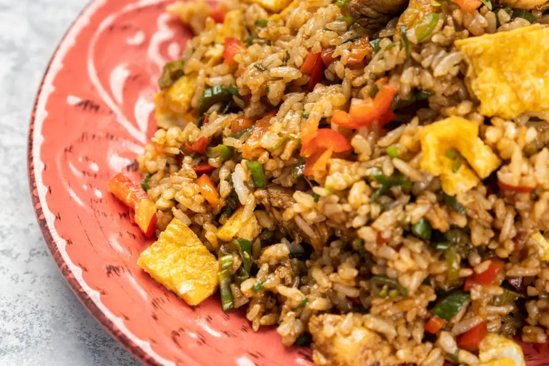 Arroz Carreteiro uma Receita Rústica Saborosa e Perfeita para Aproveitar Carnes e Alimentar com Sustança