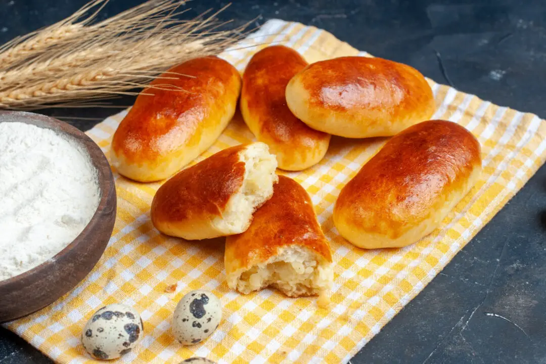 Bisnaguinhas recheadas que lembram lanche da infância e são perfeitas para qualquer hora