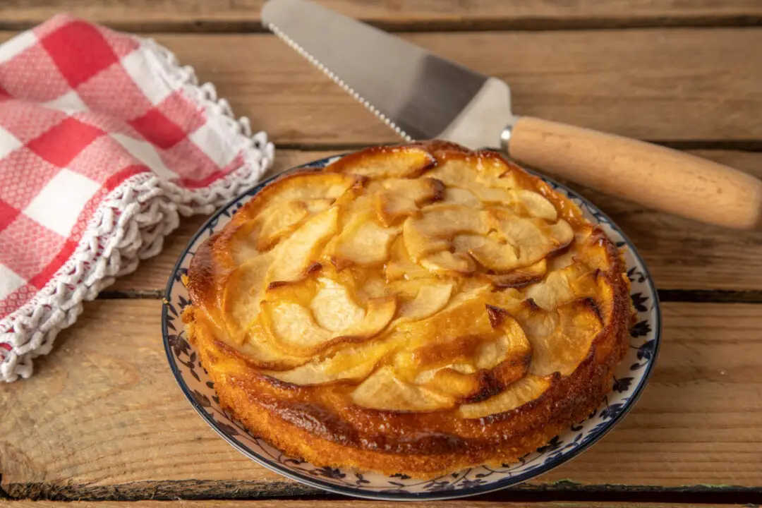 Bolo de Maçã Fit uma Receita Saudável Saborosa e Ideal para o Café da Manhã ou Lanche