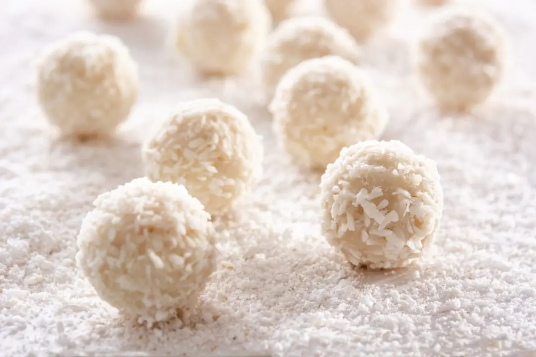 Brigadeirão branco cremoso, brilhante e irresistível para encantar quem ama doces