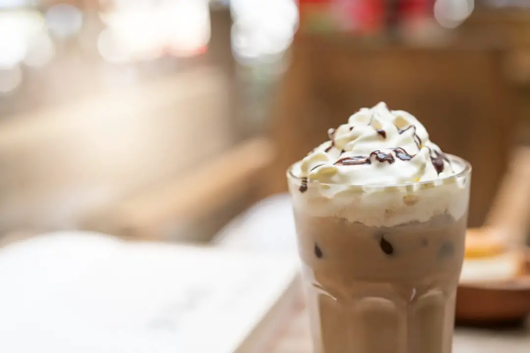 Café gelado que refresca e traz aquele aconchego mesmo nos dias quentes