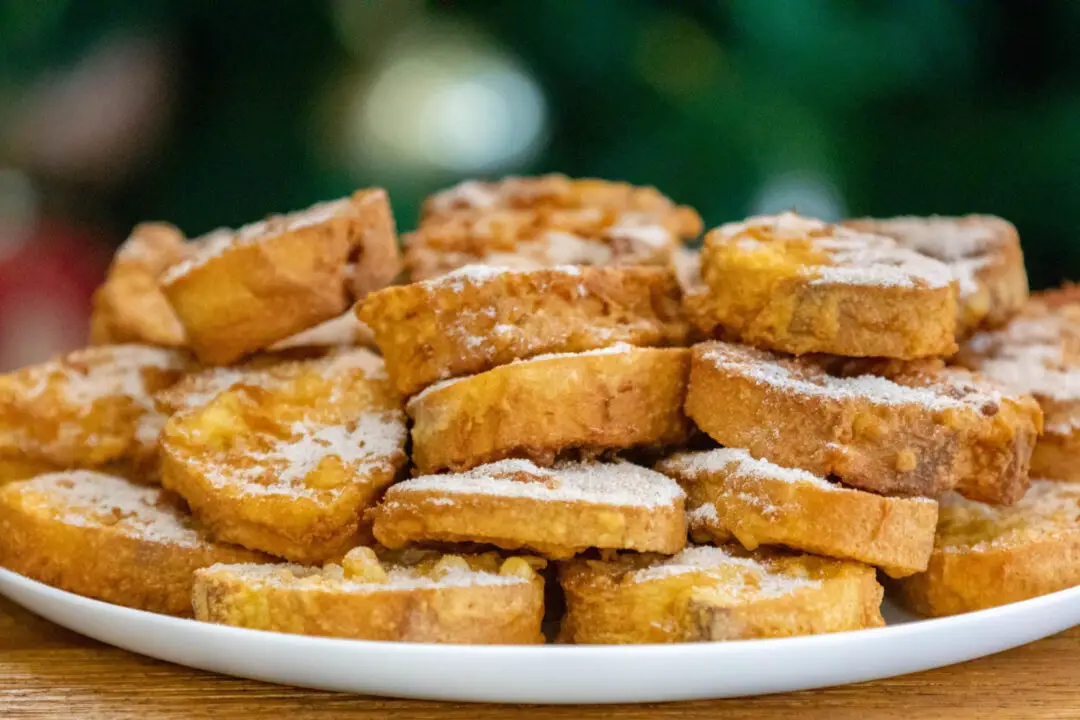 Como fazer rabanada com gosto de Natal e abraço de vó