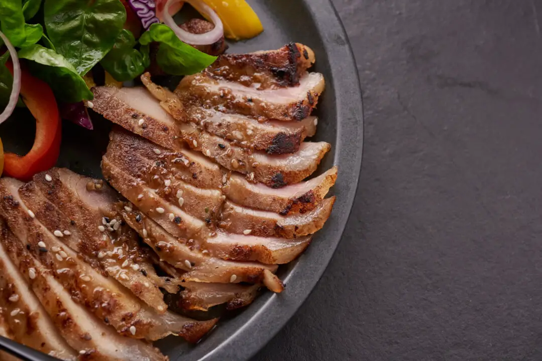 Panceta na Airfryer crocante prática e perfeita para petiscos e almoço