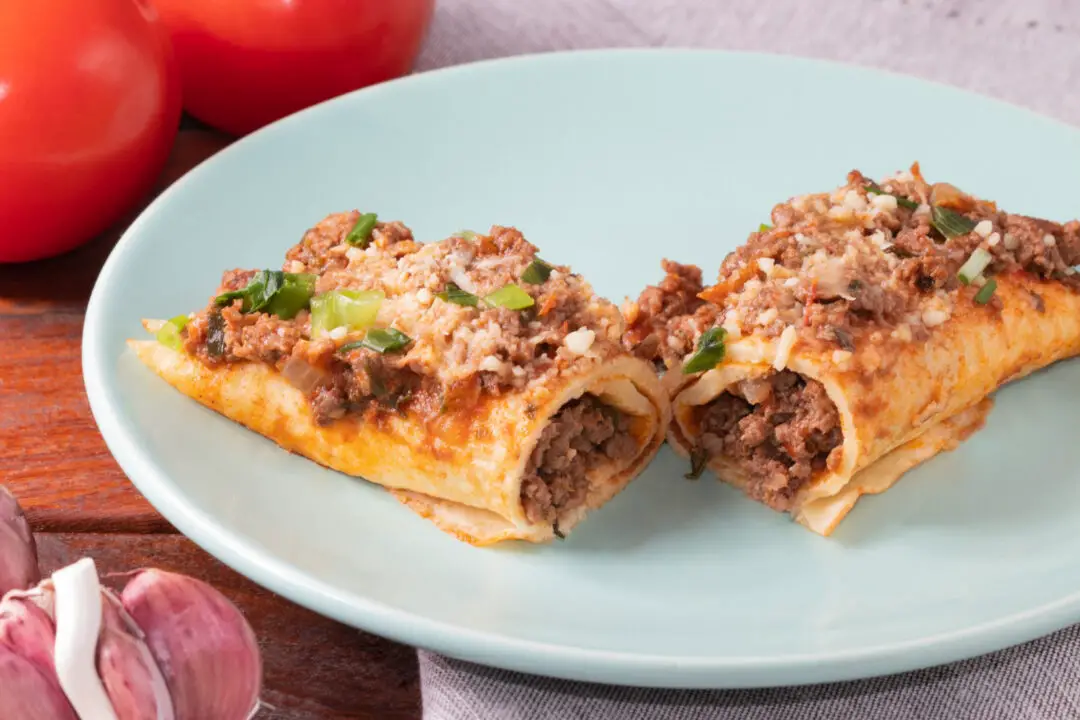 Panqueca de Carne Moída prática saborosa e perfeita para o almoço