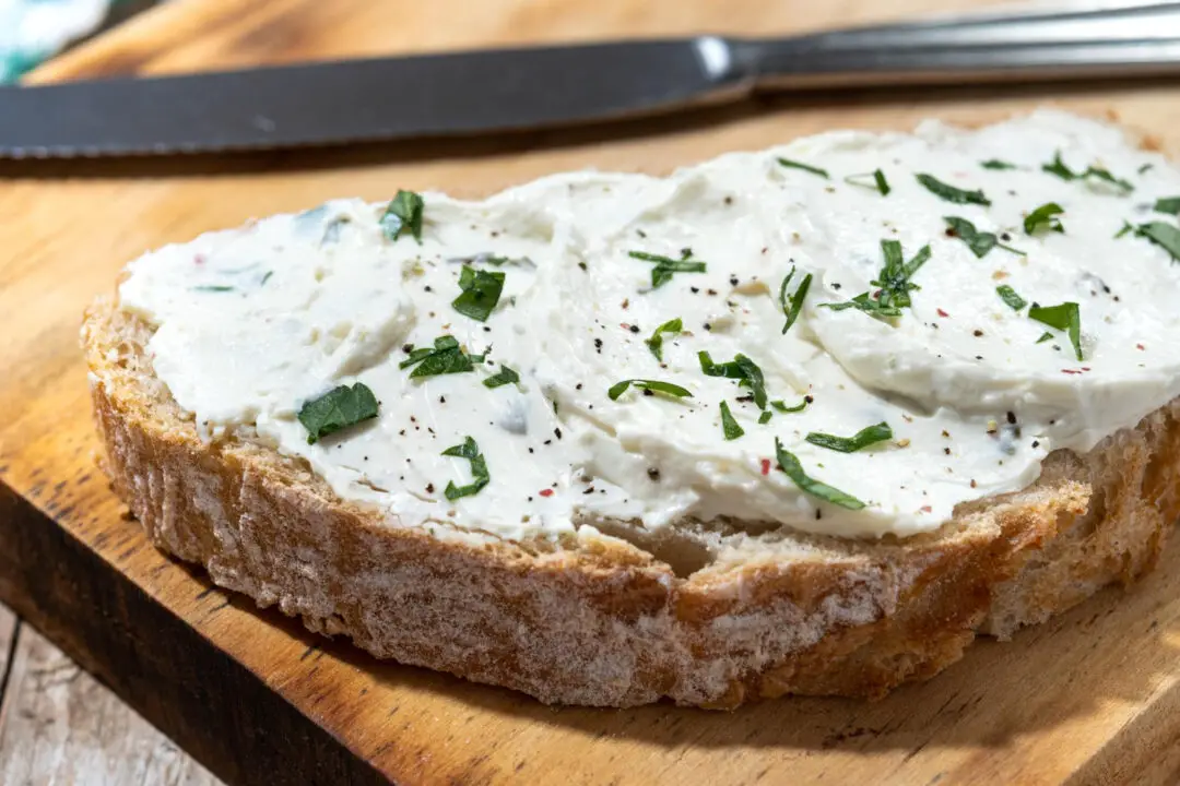 Patê gorgonzola cremoso e intenso para impressionar no sabor