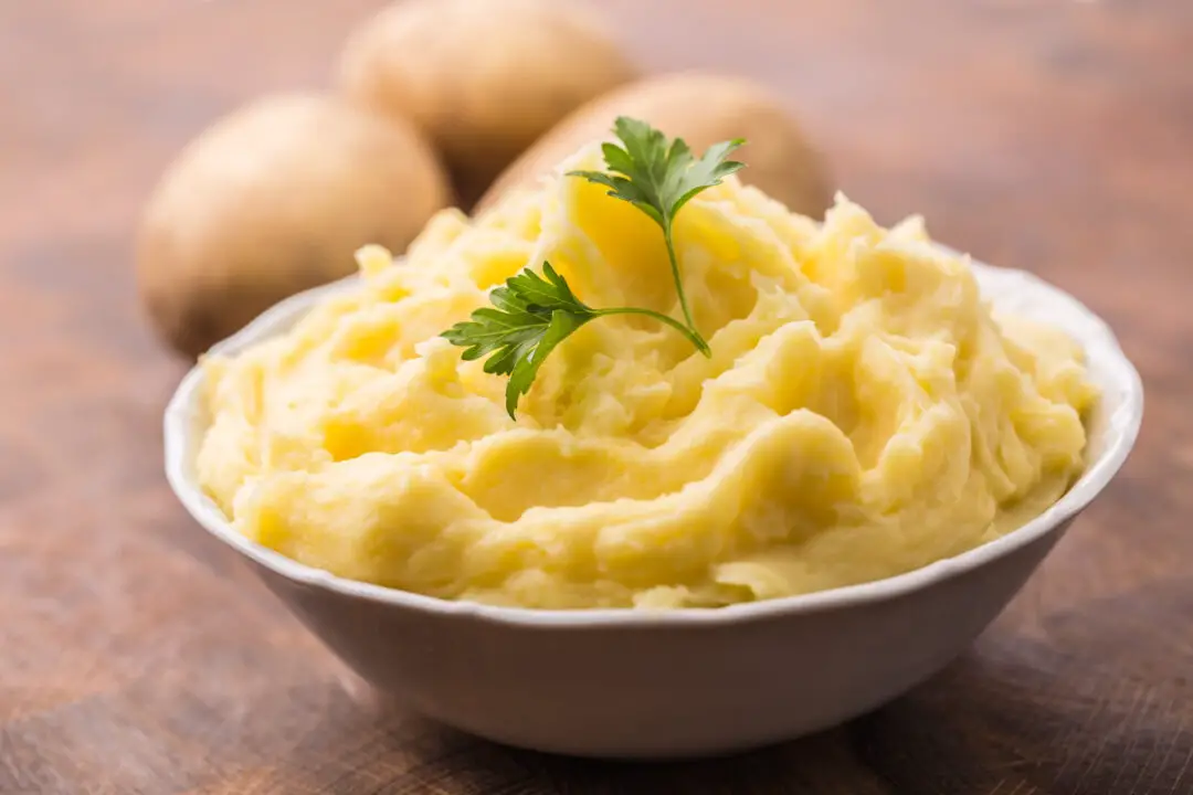 Purê de Batata uma Receita Cremosa Versátil e Perfeita para Acompanhar Diversos Pratos