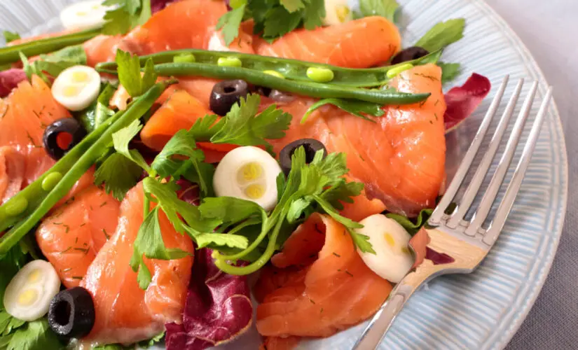 Acompanhamento para salmão que realça o sabor e deixa seu prato completo e elegante