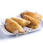 Como fazer pastelão de carne que lembra lanche de feira e domingo em família