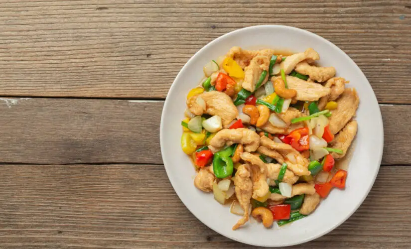 Frango Xadrez Fácil e Saboroso Perfeito Para Uma Refeição Colorida e Deliciosa