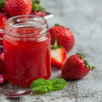 Geleia de Morango Caseira Fácil Deliciosa e Cheia de Sabor
