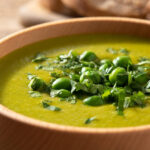 Caldo Verde Com Batata Cremoso Quentinho e Muito Saboroso Perfeito Para Dias Frios