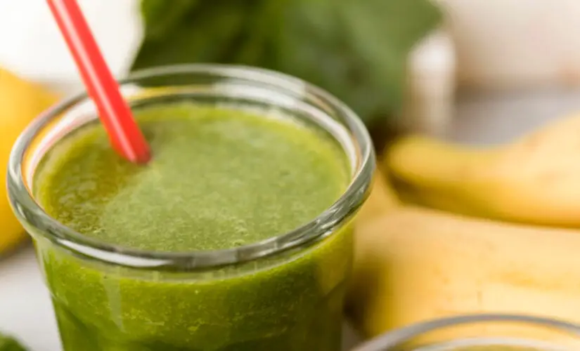 Couve com suco de laranja que lembra os cuidados da vovó com nossa saúde