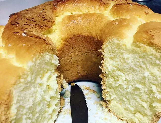 Bolo Fofinho Com Apenas 3 Ingredientes - confira
