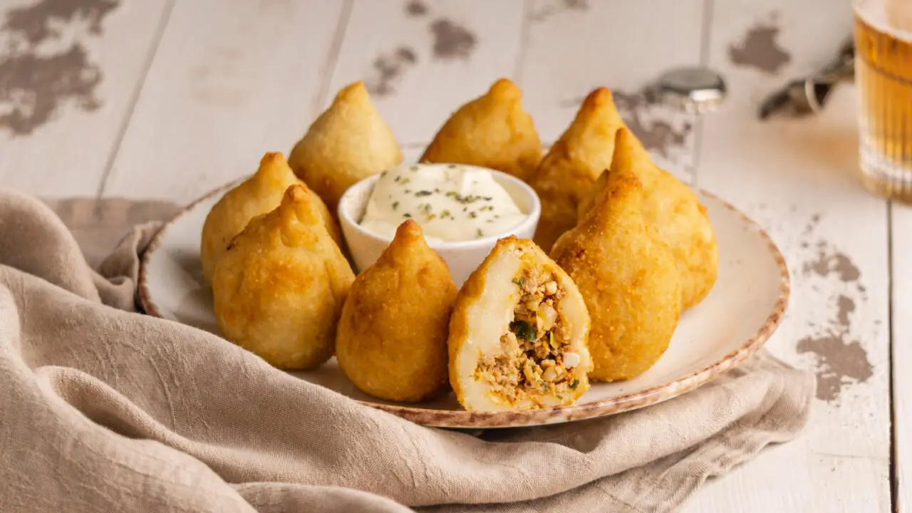 Coxinha de Batata da Vovó com Sabor de Infância