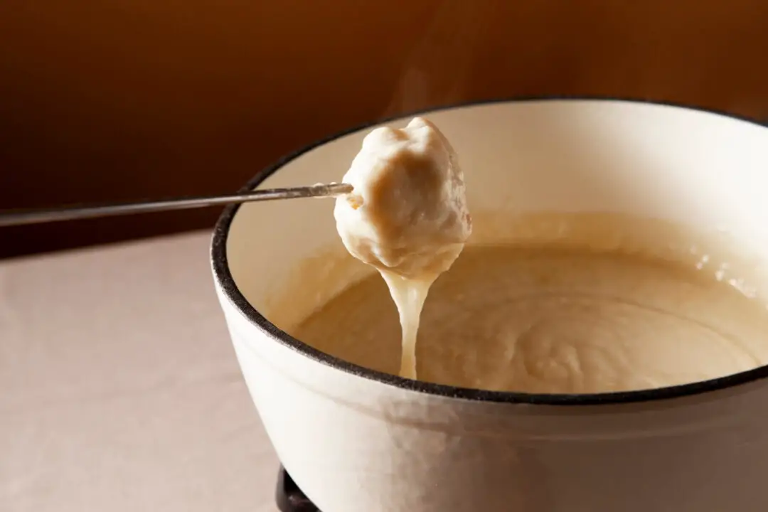 Creme belga clássico cremoso, doce e perfeito para recheios, sobremesas e copinhos