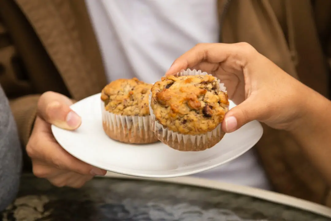 Cupcake no micro-ondas fofinho, rápido e com gostinho de feito na hora