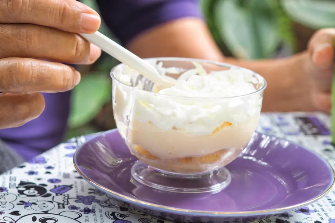Mousse de Leite Ninho Cremoso e Fácil Que Derrete na Boca