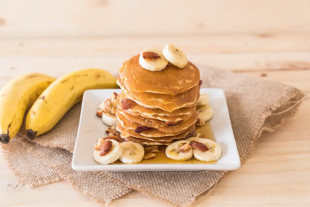 Panqueca de aveia nutritiva com sabor de cuidado e praticidade