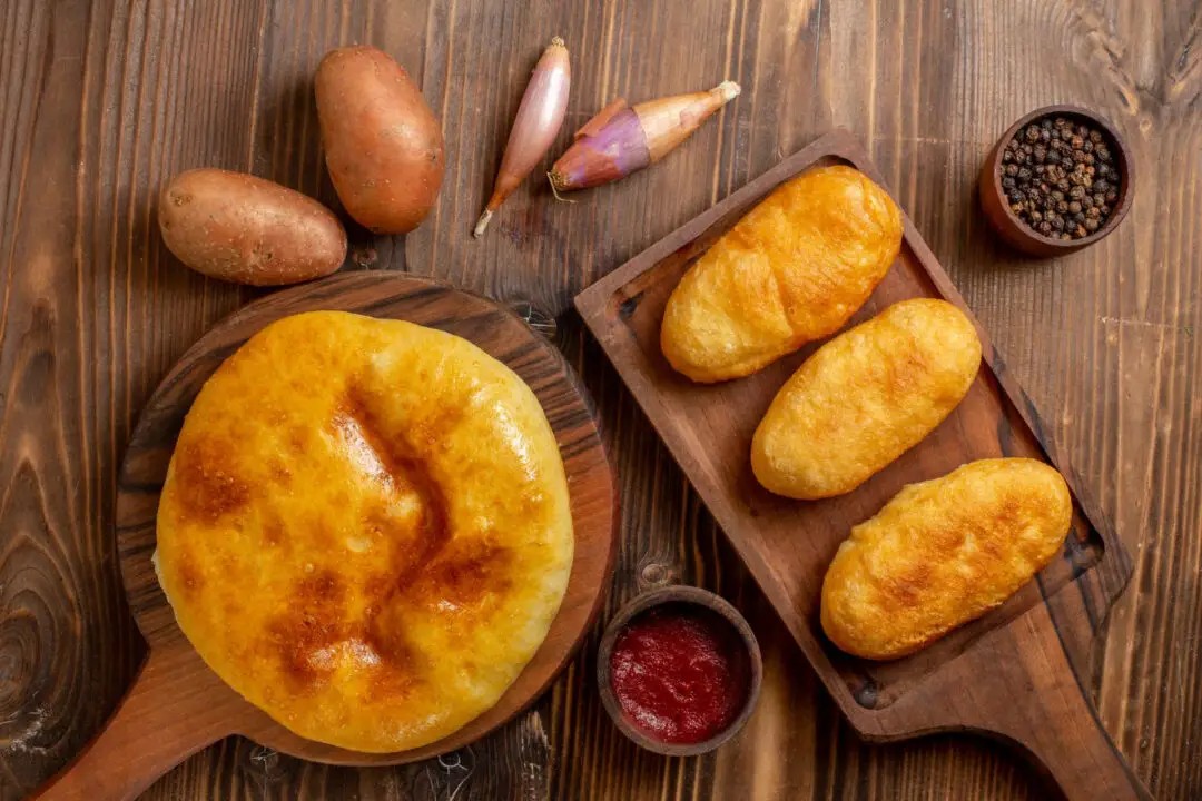 Pão de batata doce fofinho, nutritivo e com gostinho de comida feita em casa