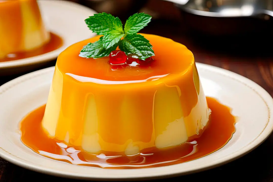 Pudim de microondas de leite cremoso, rápido e com sabor caseiro
