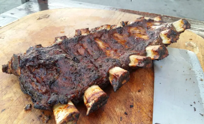 Costela Assada com Sabor de Churrasco em Casa e Almoço de Domingo com a Família