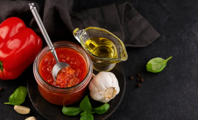 Molho de Tomate Caseiro com Sabor de Comida Afetiva e Aroma de Casa de Mãe