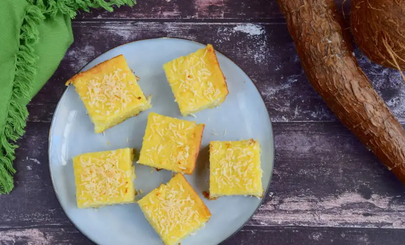 Como Preparar Bolo de Mandioca Crua Sem Ficar Muito Seco