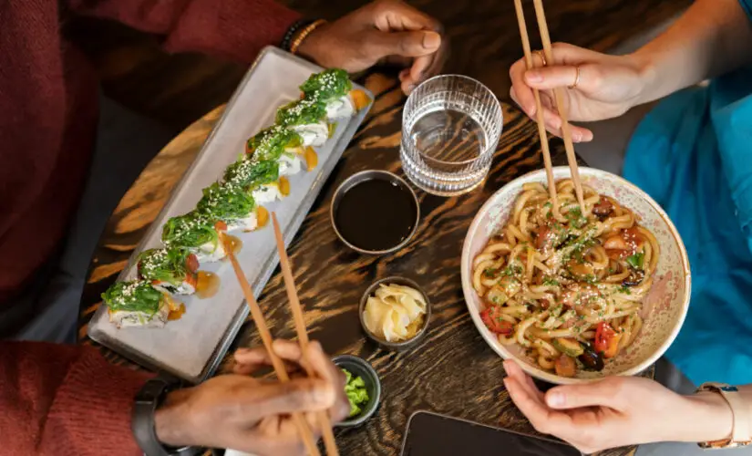 Receita de Yakisoba para Relembrar Jantares Especiais em Família