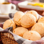 Receita de Pão de Queijo para Relembrar o Sabor da Infância