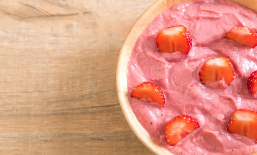 Mousse de Morango Doce da Infância que Encanta Todos os Momentos