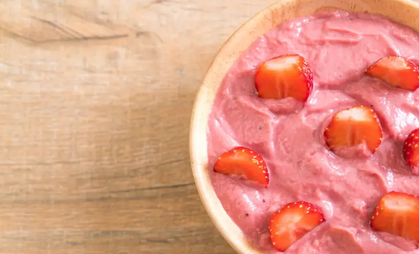 Mousse de Morango Doce da Infância que Encanta Todos os Momentos