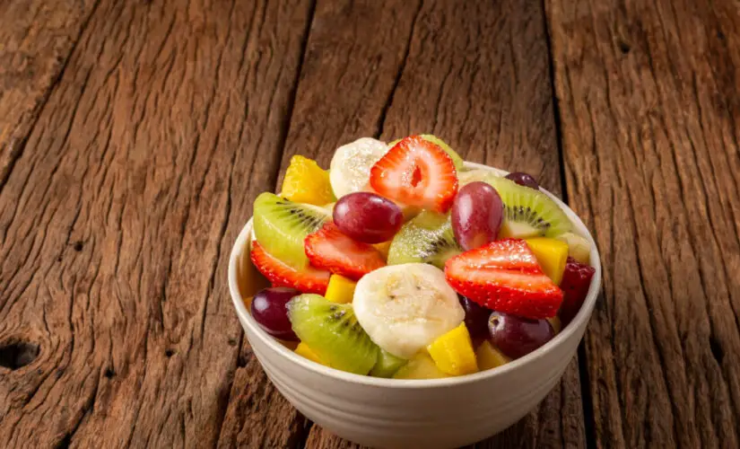 Salada de Fruta Frescor e Cores Que Trazem Lembranças Felizes