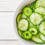 Sunomono Salada Oriental Refrescante Que Encanta em Qualquer Ocasião