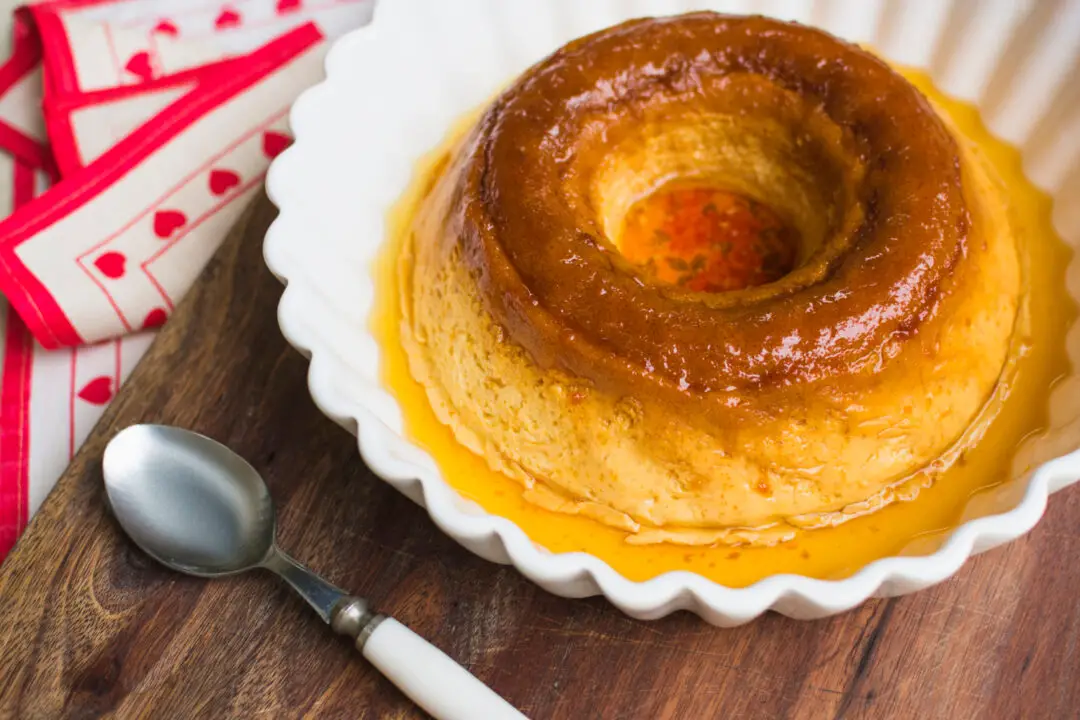 Pudim de Pão com Leite Condensado Doce de Afeto, Simplicidade e Memórias Afetivas