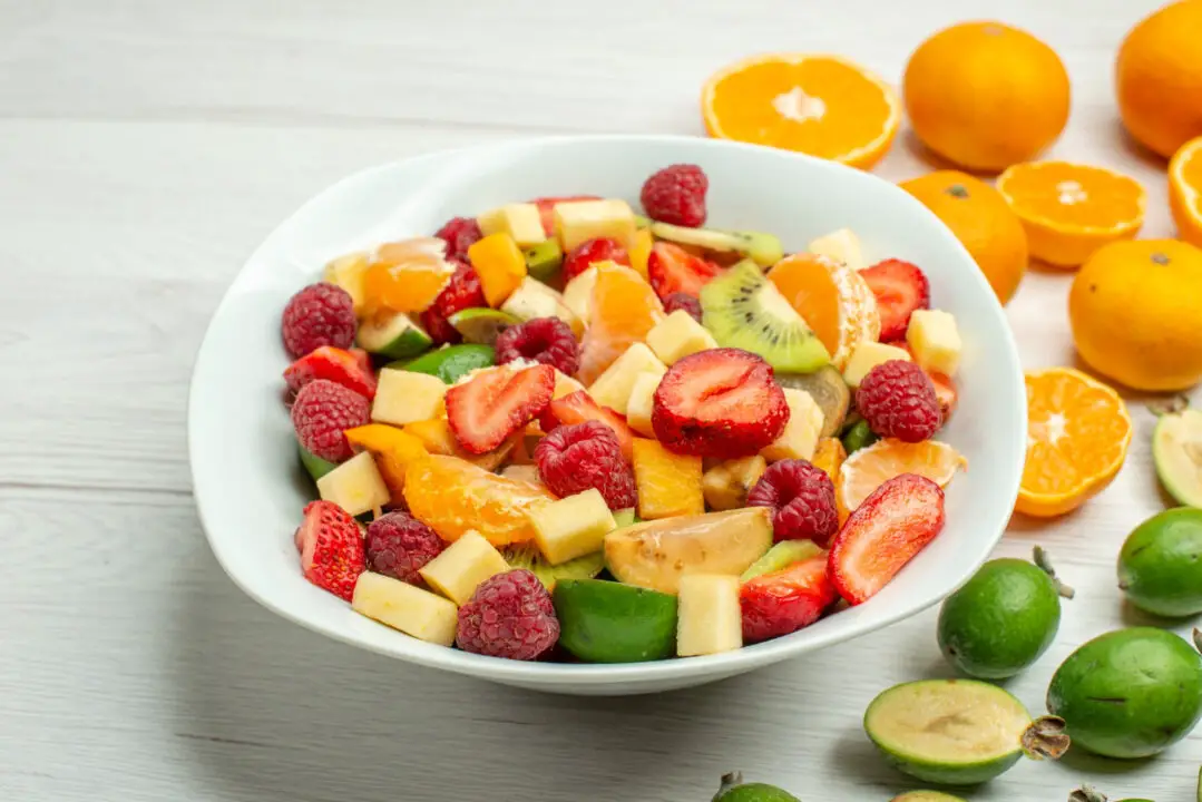 Salada de Fruta Refrescante e Sabor em Cada Colherada